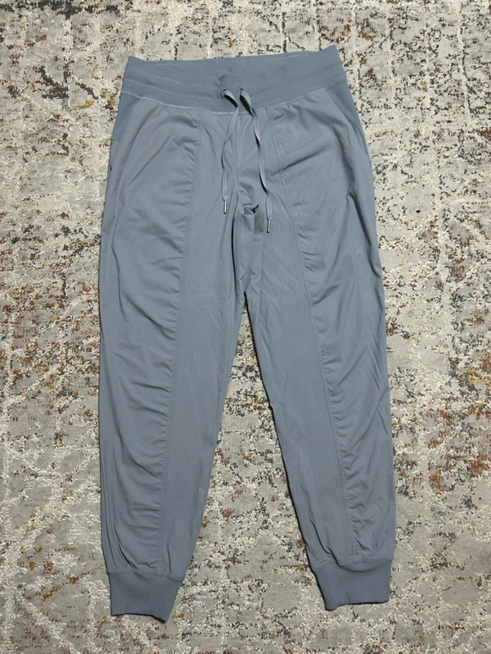 lululemon athletica Light Gray Drawstring Joggers